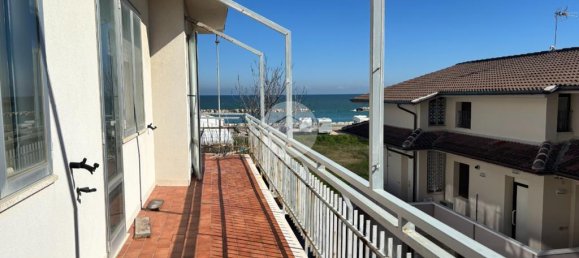 3 bedrooms Apartment in Fano, Italy No. 103820 18