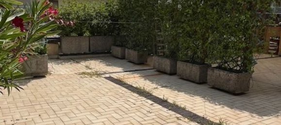 3 rooms Apartment in Bergamo, Italy No. 285186 27