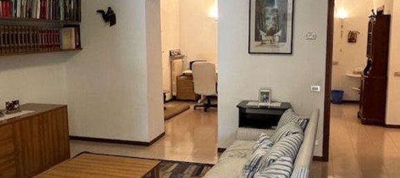 3 rooms Apartment in Bergamo, Italy No. 285186 11