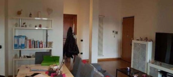 3 rooms Apartment in Terni, Italy No. 208764 9
