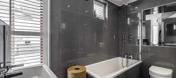 3 bedrooms House in London, United Kingdom No. 14036 9