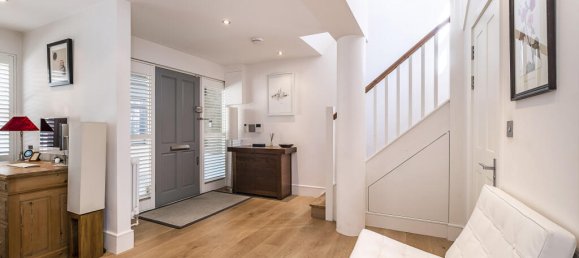 3 bedrooms House in London, United Kingdom No. 14036 11