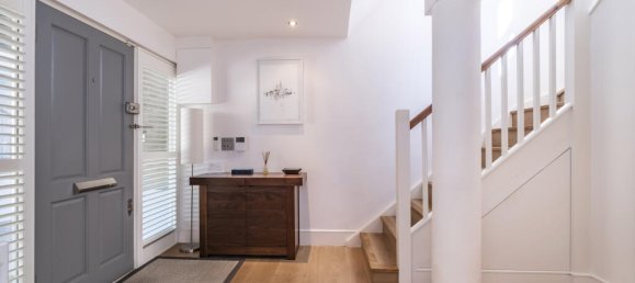 3 bedrooms House in London, United Kingdom No. 14036 2