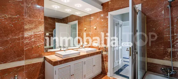 9 Schlafzimmer Villa in Estepona, Spain, Nr. 190017 10