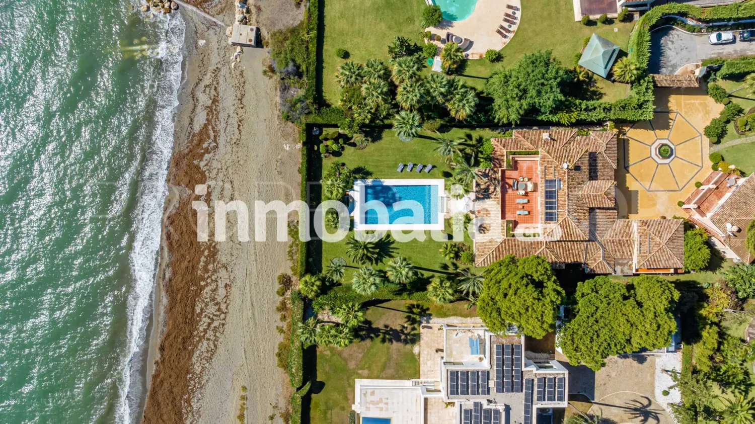 9 Schlafzimmer Villa in Estepona, Spain, Nr. 190017