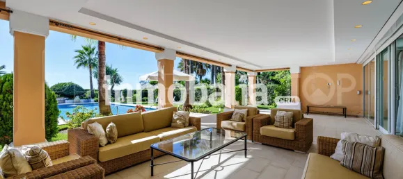 9 Schlafzimmer Villa in Estepona, Spain, Nr. 190017 7