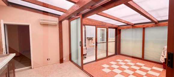 Квартира с 3 комнатами в Битетто, Италия № 23710 22