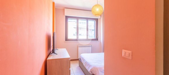2 rooms Apartment in Rome, Italy No. 32477 15