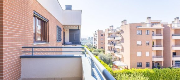 2 rooms Apartment in Rome, Italy No. 32477 11