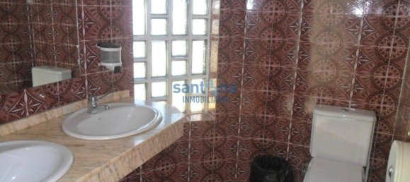 3 bedrooms House in Garrafe de Torio, Spain No. 109617 19