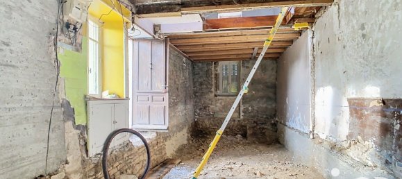 3 rooms House in Chateauvillain, France No. 49228 6