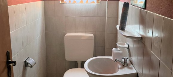 7 rooms Townhouse in Tuttlingen, Germany No. 82951 4