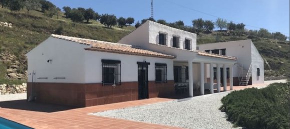 3 bedrooms Villa in Canillas de Aceituno, Spain No. 159530 4