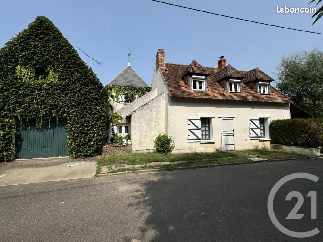 3 chambres Maison de ville à Bannay, France No. 222770