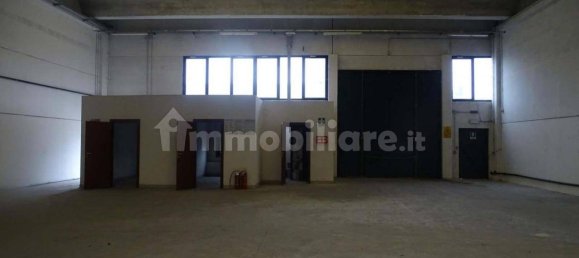 2942m² Commercial property in Casaleone, Italy No. 171554 6