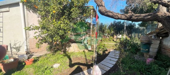 3 rooms Apartment in Foggia, Italy No. 196199 6