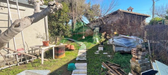 3 rooms Apartment in Foggia, Italy No. 196199 4