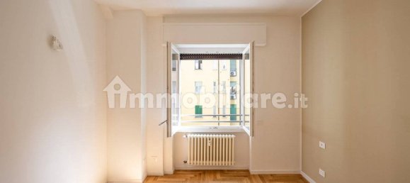 Apartamento de 2 dormitorios en Milan, Italy No. 377322 7