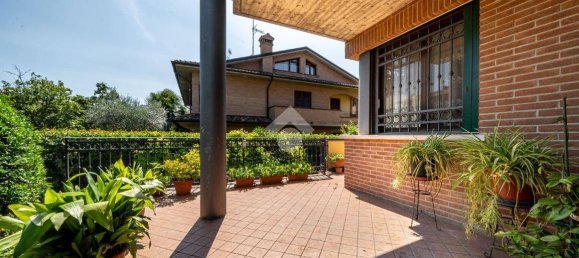 Вилла с 3 спальнями в Сольера, Италия № 292840 3