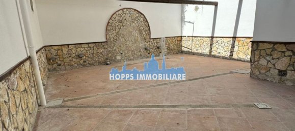 130m² Commercial property in Palermo, Italy No. 131523 10