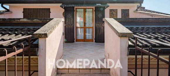 5 bedrooms Villa in Cogorno, Italy No. 266679 11