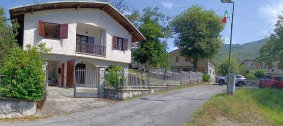 4 rooms Villa in Demonte, Italy No. 56175 9