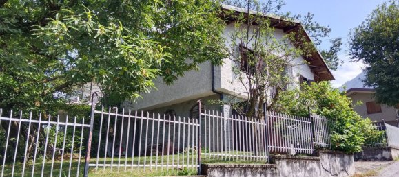 4 rooms Villa in Demonte, Italy No. 56175 10