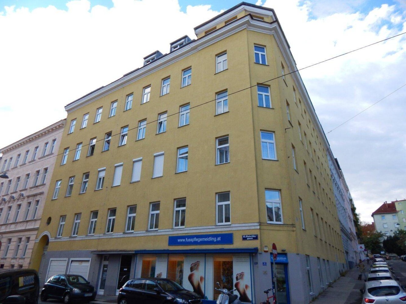 4 rooms Apartment in Meidling, Austria No. 256307