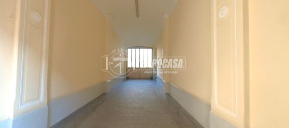2-Zimmer Wohnung in Turin, Italy, Nr. 75262 8