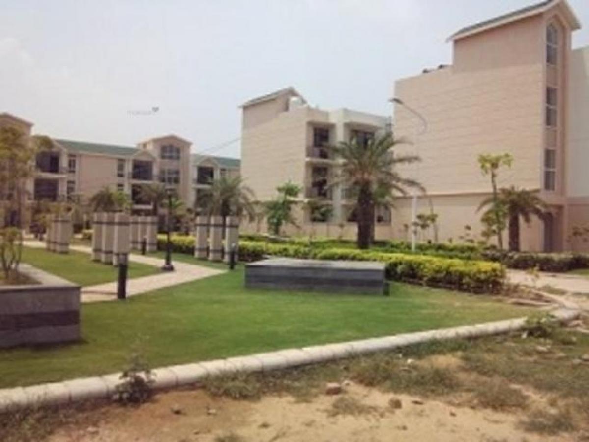 3 bedrooms House in Chandigarh, India No. 14509