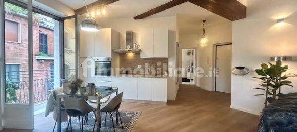 2 bedrooms Apartment in Milan, Italy No. 335246 4