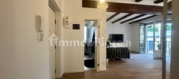 2 bedrooms Apartment in Milan, Italy No. 335246 3