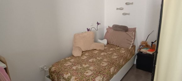 Studio in Pesaro, Italy No. 284718 8