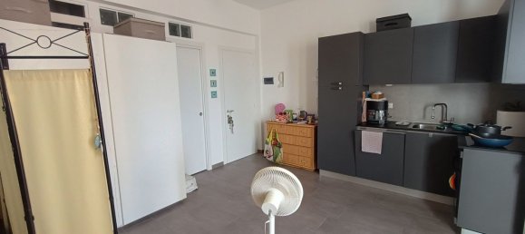 Studio in Pesaro, Italy No. 284718 6