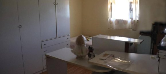 Дом с 5 комнатами в Кастель Френтано, Италия № 28041 8