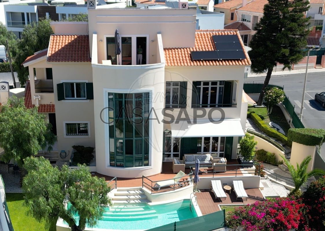 5 bedrooms House in Cascais, Portugal No. 241778