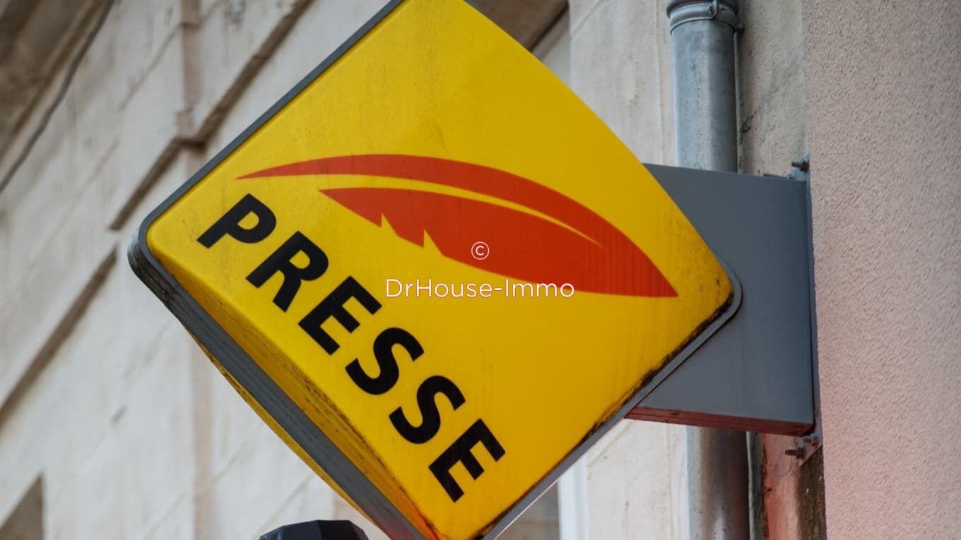 Propiedad comercial en Lalevade-d'Ardeche, France 56 m² No. 201846