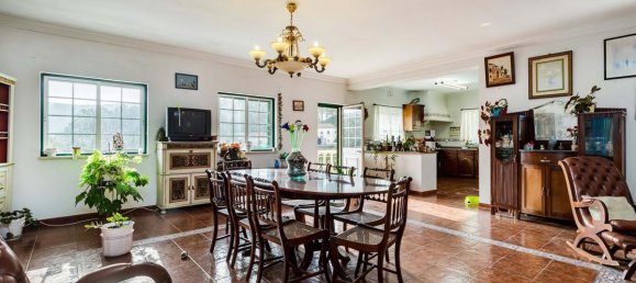 5 bedrooms House in Loures, Portugal No. 7074 4