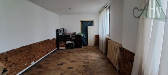 9 bedrooms House in Villeneuve-la-Guyard, France No. 203159 12