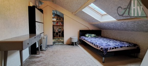 9 bedrooms House in Villeneuve-la-Guyard, France No. 203159 7