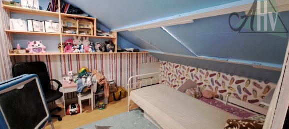 9 bedrooms House in Villeneuve-la-Guyard, France No. 203159 5