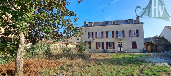 9 bedrooms House in Villeneuve-la-Guyard, France No. 203159 25