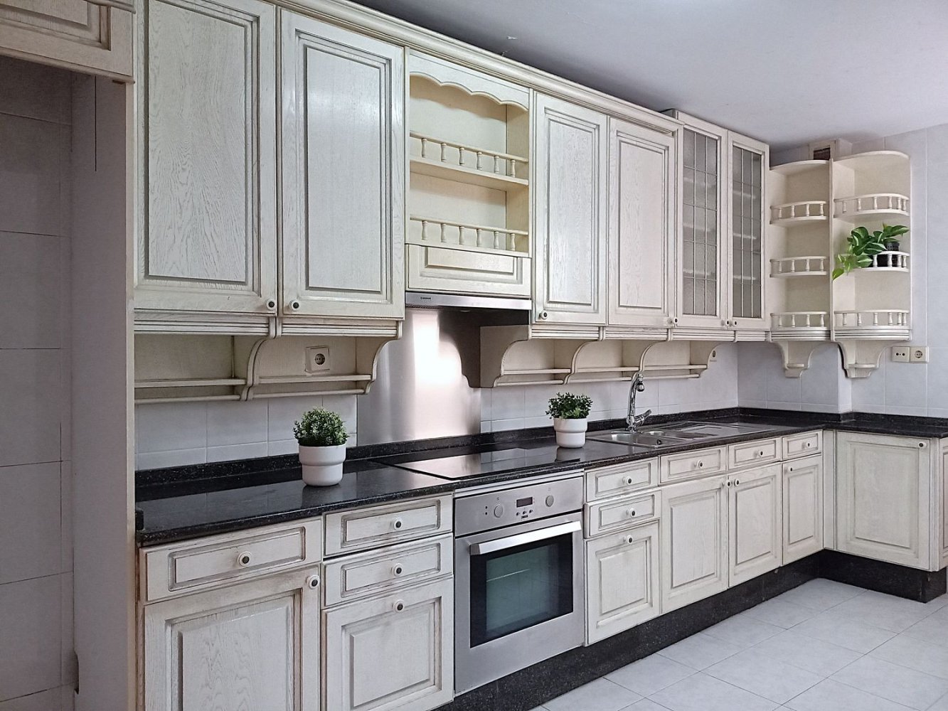 3 bedrooms Apartment in A Coruna, Spain No. 250491