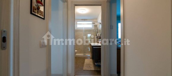 Квартира с 2 спальнями в Гаджано, Италия № 257497 9