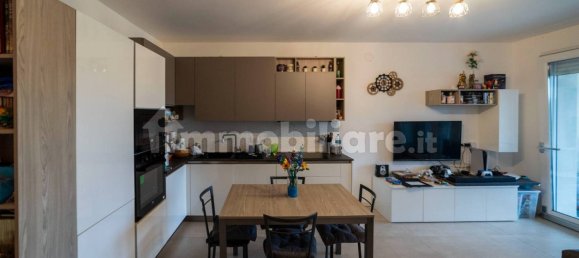 Квартира с 2 спальнями в Гаджано, Италия № 257497 23