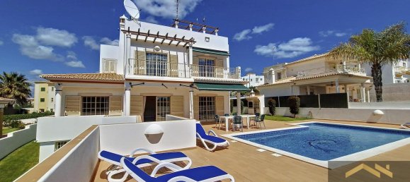 4 bedrooms Villa in Albufeira, Portugal No. 127308 25