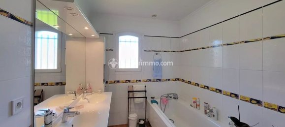 7 bedrooms House in Villiers-le-Bel, France No. 174749 5