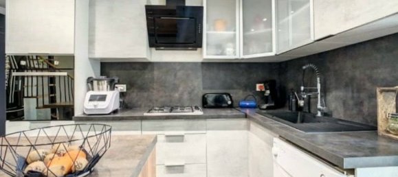 3 bedrooms House in Sainte-Hermine, France No. 289364 3