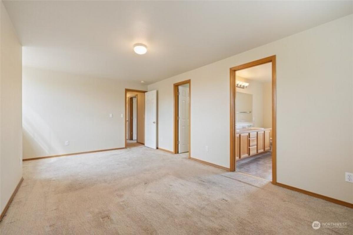 3 bedrooms House in Buckley, USA No. 382734