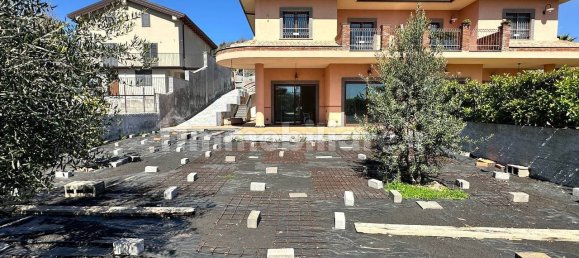 3 bedrooms Villa in Pedara, Italy No. 49559 2